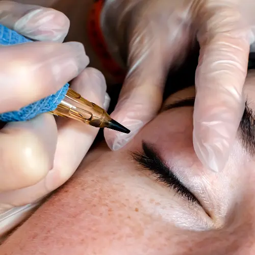 Medical Uses of Permanent Eyeliner